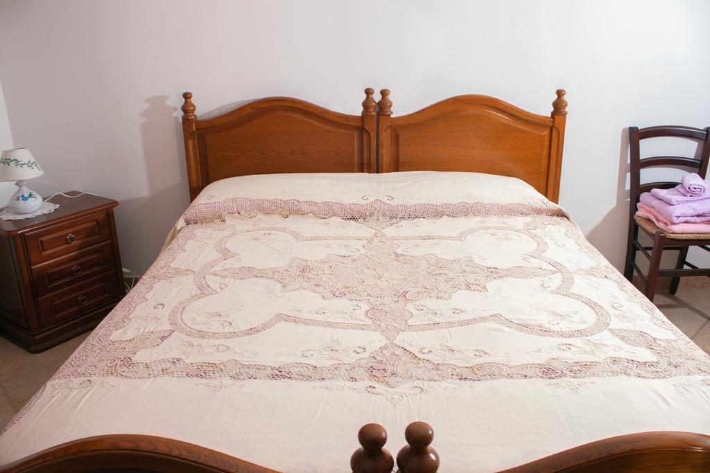 Bed and Breakfast Il Vecchioliveto Di Ornella Marrùbiu Exterior foto