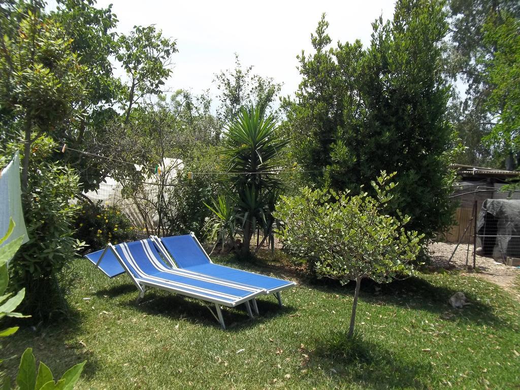 Bed and Breakfast Il Vecchioliveto Di Ornella Marrùbiu Exterior foto